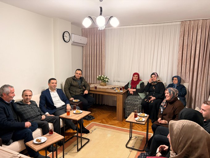 Osman Tekin ve kıymetli ailesini hanelerinde ziyaret