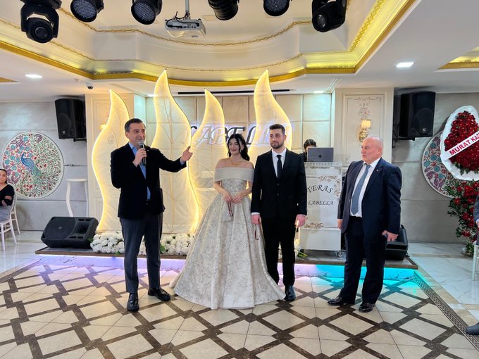 Nurettin Yılmaz’ın evladı Bensu ile Mert’in nişan merasim