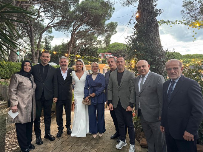 Kadın Kolları Yönetim Kurulu Üyemiz Emine Üstündağ’ın kızı Gülçin ve Erol çiftinin nikâh merasimi