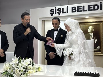 Kadın Kolları Yönetim Kurulu Üyemiz Diler Okutan’ın oğlu Yunus ile Gizem çiftinin nikâh merasimi