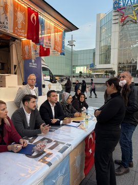 8 Kasım AK Nokta – Cevahir AVM Önü