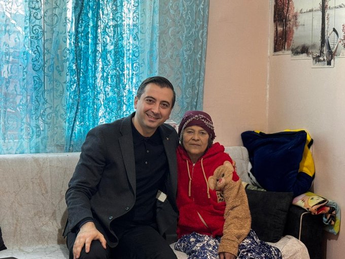 Elma Kıskaç’ı hanesinde ziyaret